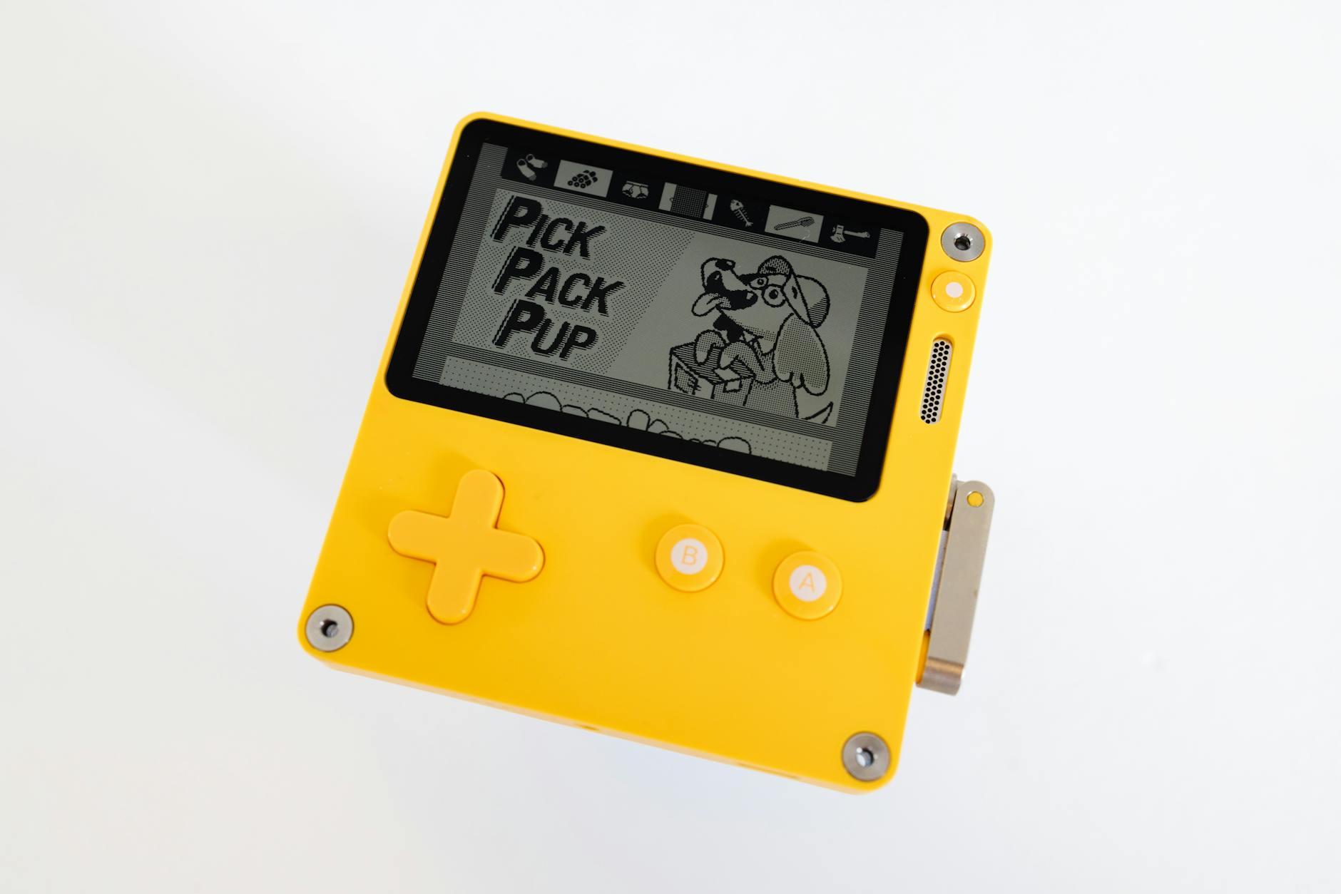 Emulation Netplay Anbernic RG Rotate teaser shows emulation, streaming, netplay features ...