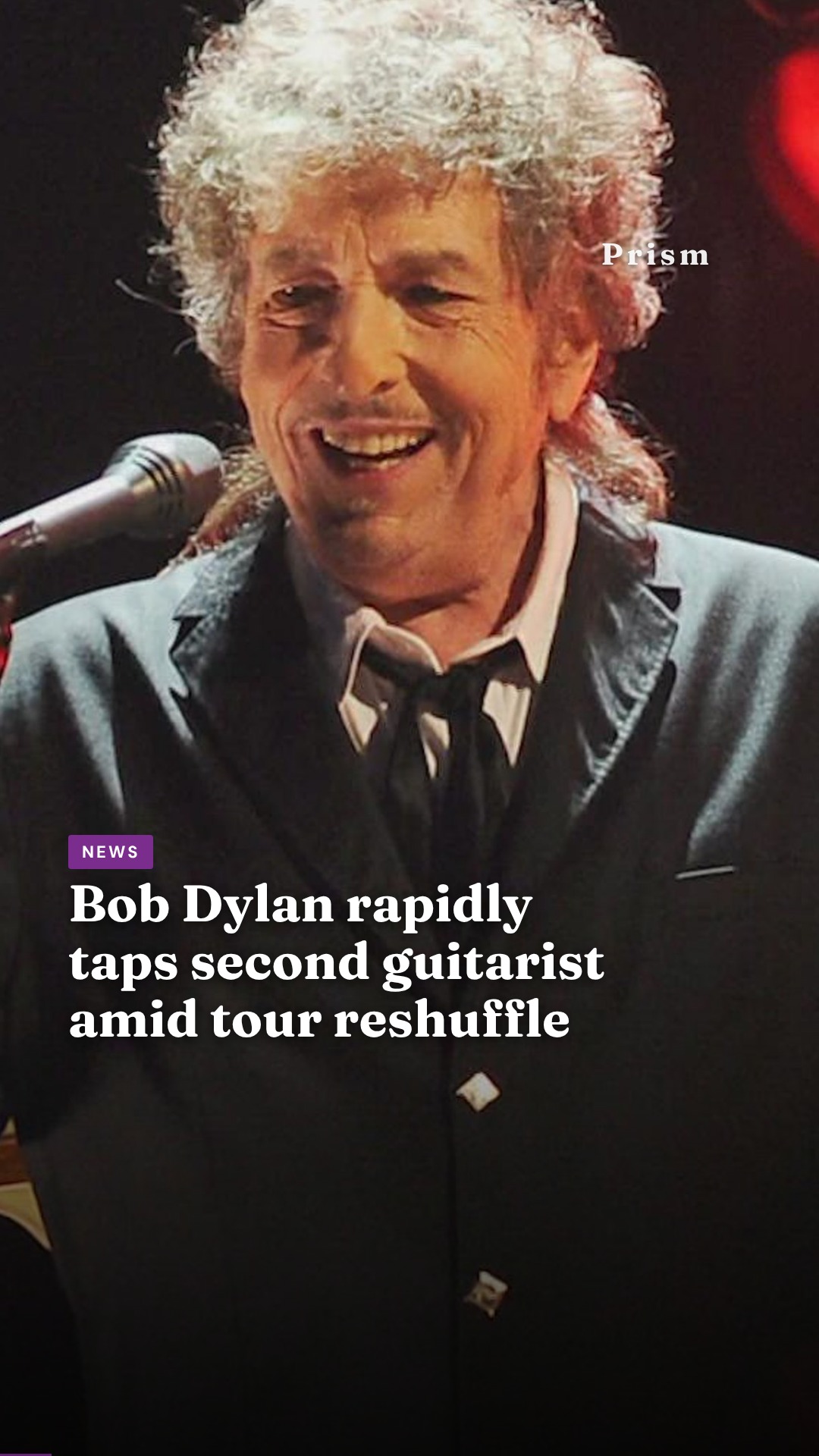 Bob Dylan rapidly taps second guitarist amid tour reshuffle