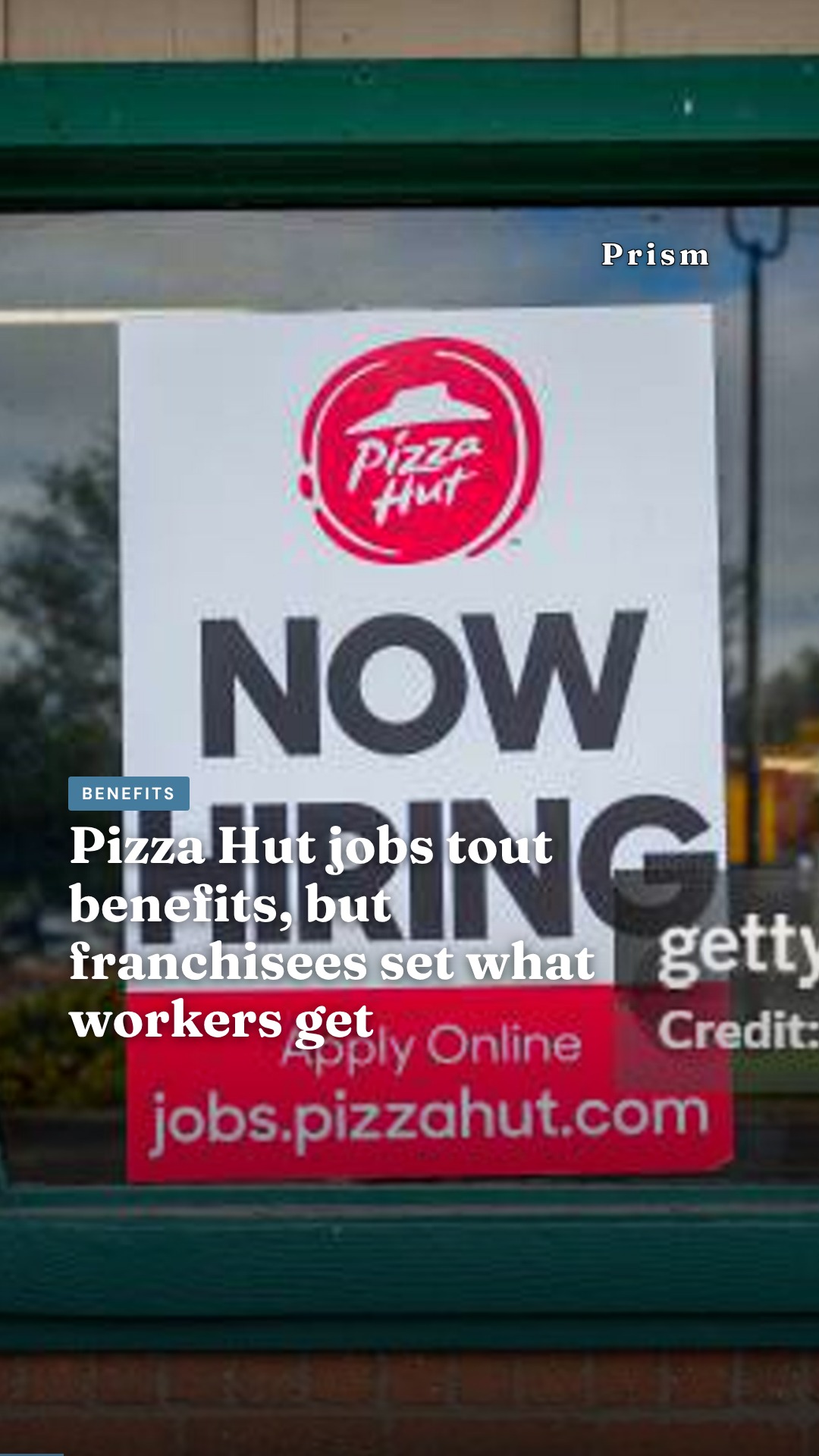 Pizza Hut jobs tout benefits, but franchisees set what workers get